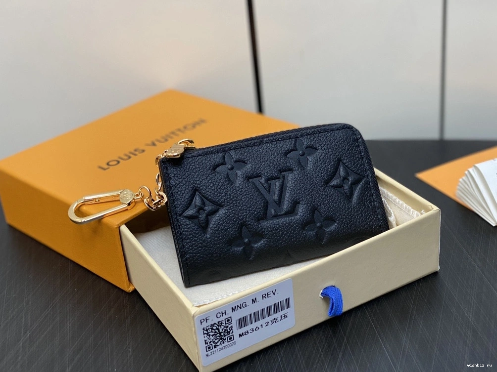 WIS LOUIS WALLET-11*7*1.5cm Noa VUITTON 0801